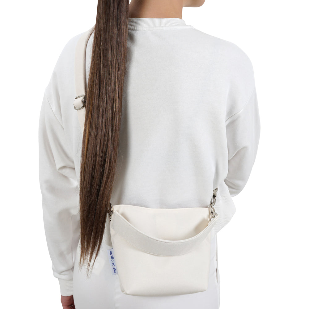 
                
                    Load image into Gallery viewer, THE BUCKET BAG | BONE WHITE
                
            